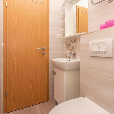 Apartment Slavinj Omis