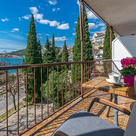 Slavinj Apartment
